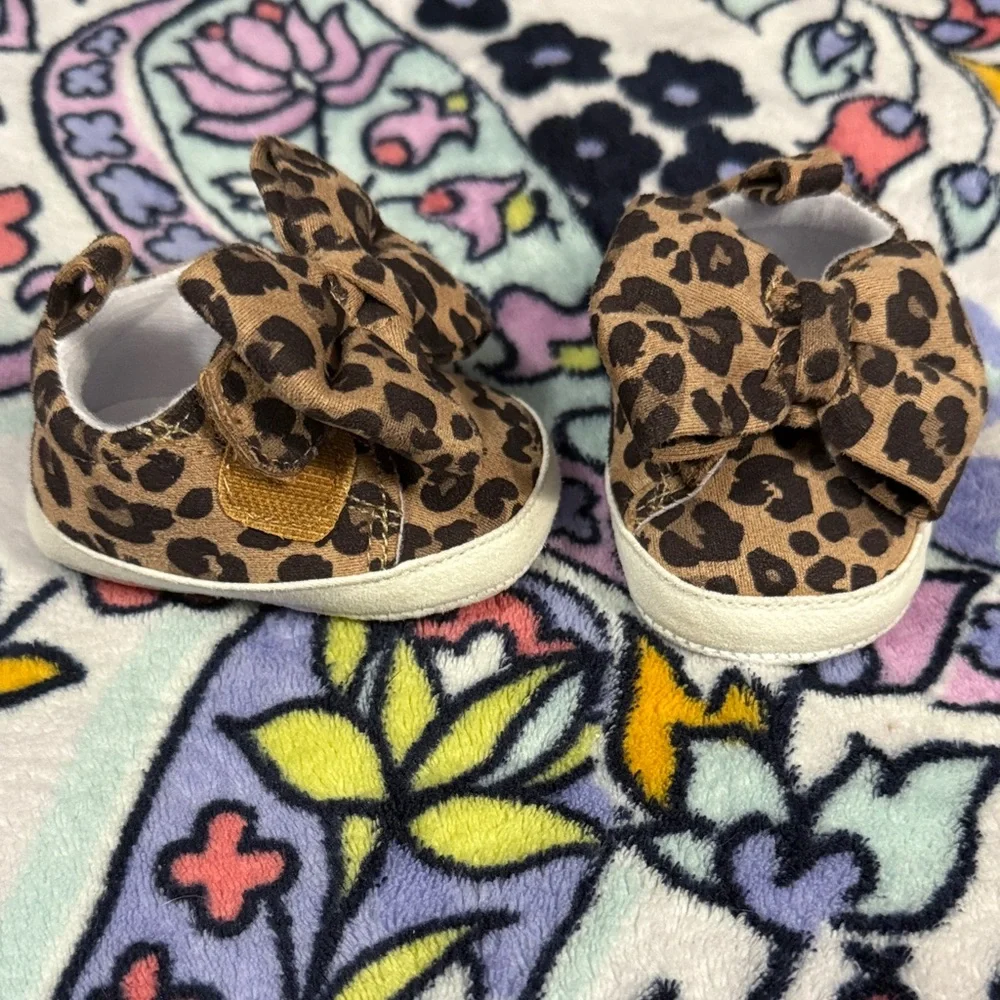 Leopard Print Baby Shoes with Bow